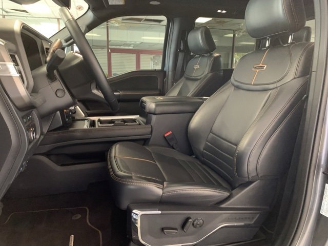 Used 2024 Ford F350 Platinum w/ FX4 Off-Road Package image 7