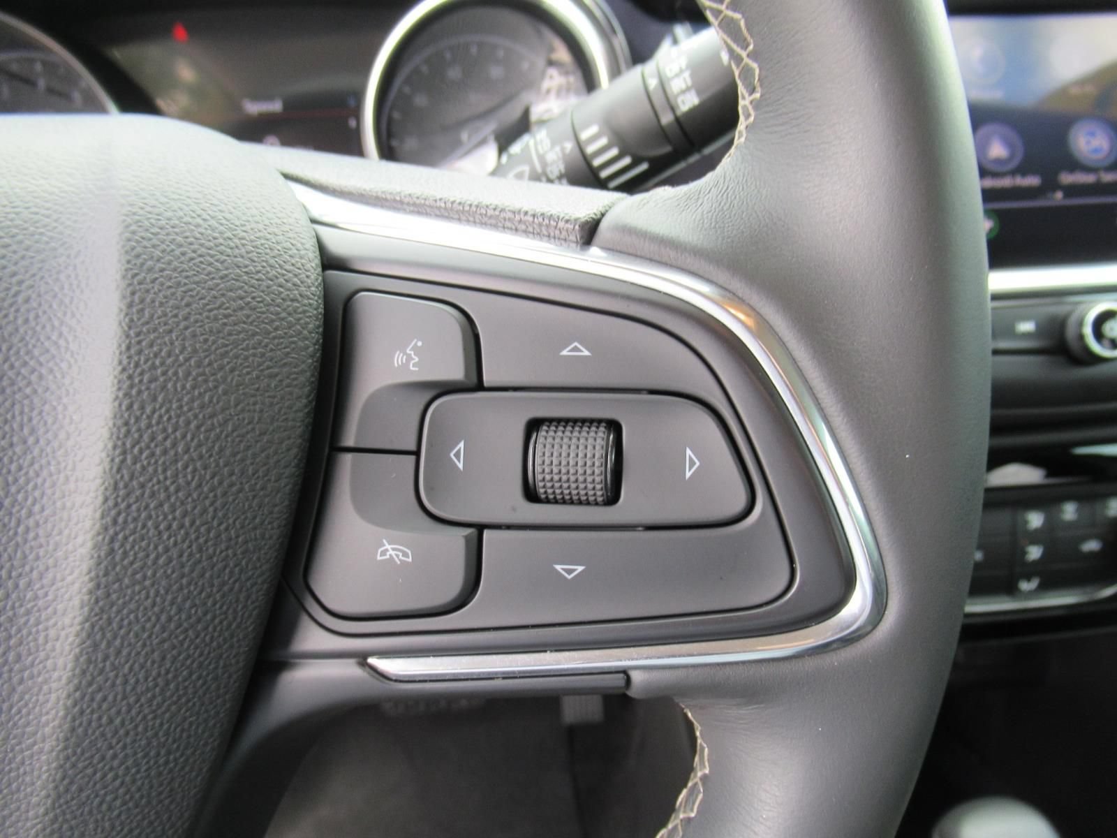 Used 2023 Buick Encore GX Preferred FWD image 22