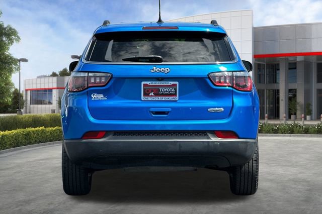 Used 2019 Jeep Compass Latitude w/ Popular Equipment Group FWD image 5