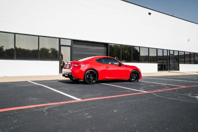 Used 2013 Scion FR-S image 22