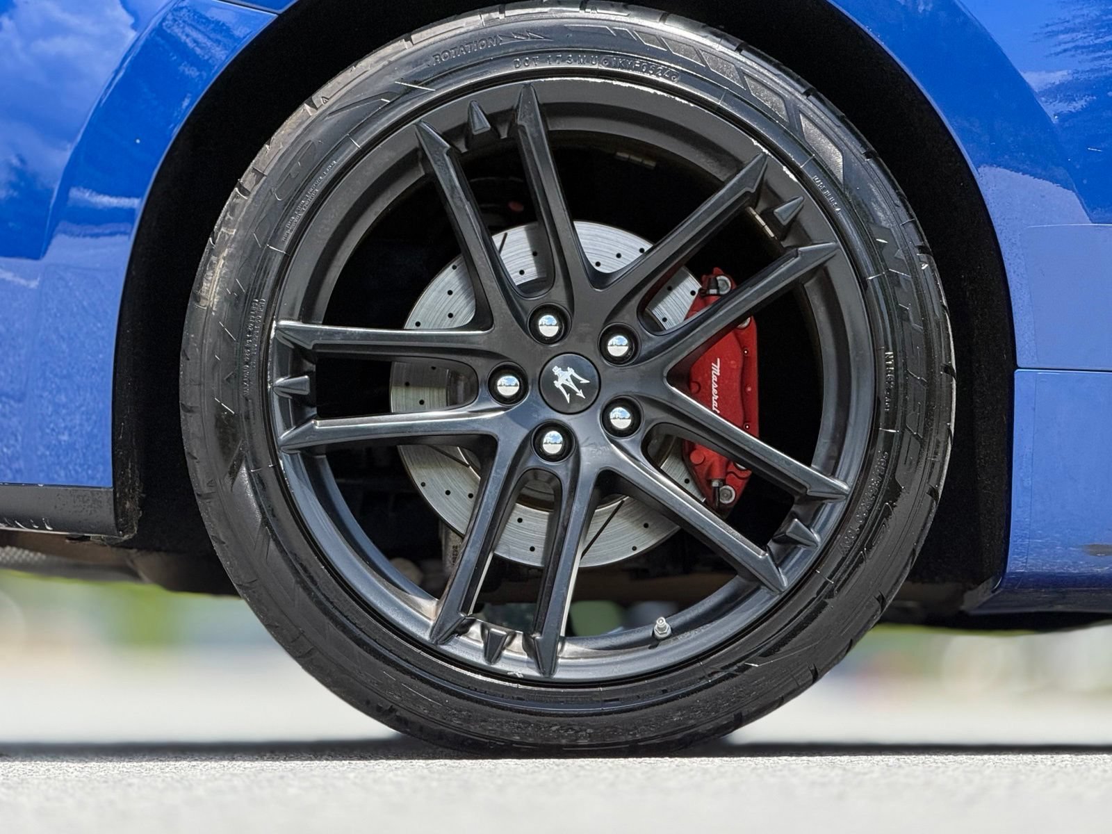 Used 2017 Maserati GranTurismo Sport RWD image 20