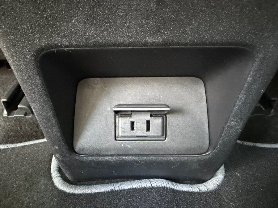 Used 2024 Lexus RZ 300e Premium FWD image 39