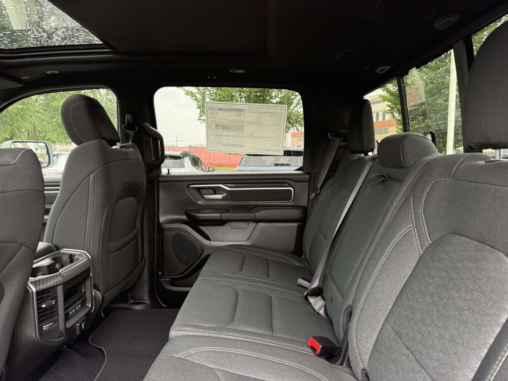 New 2026 RAM 1500 Big Horn AWD/4WD image 17
