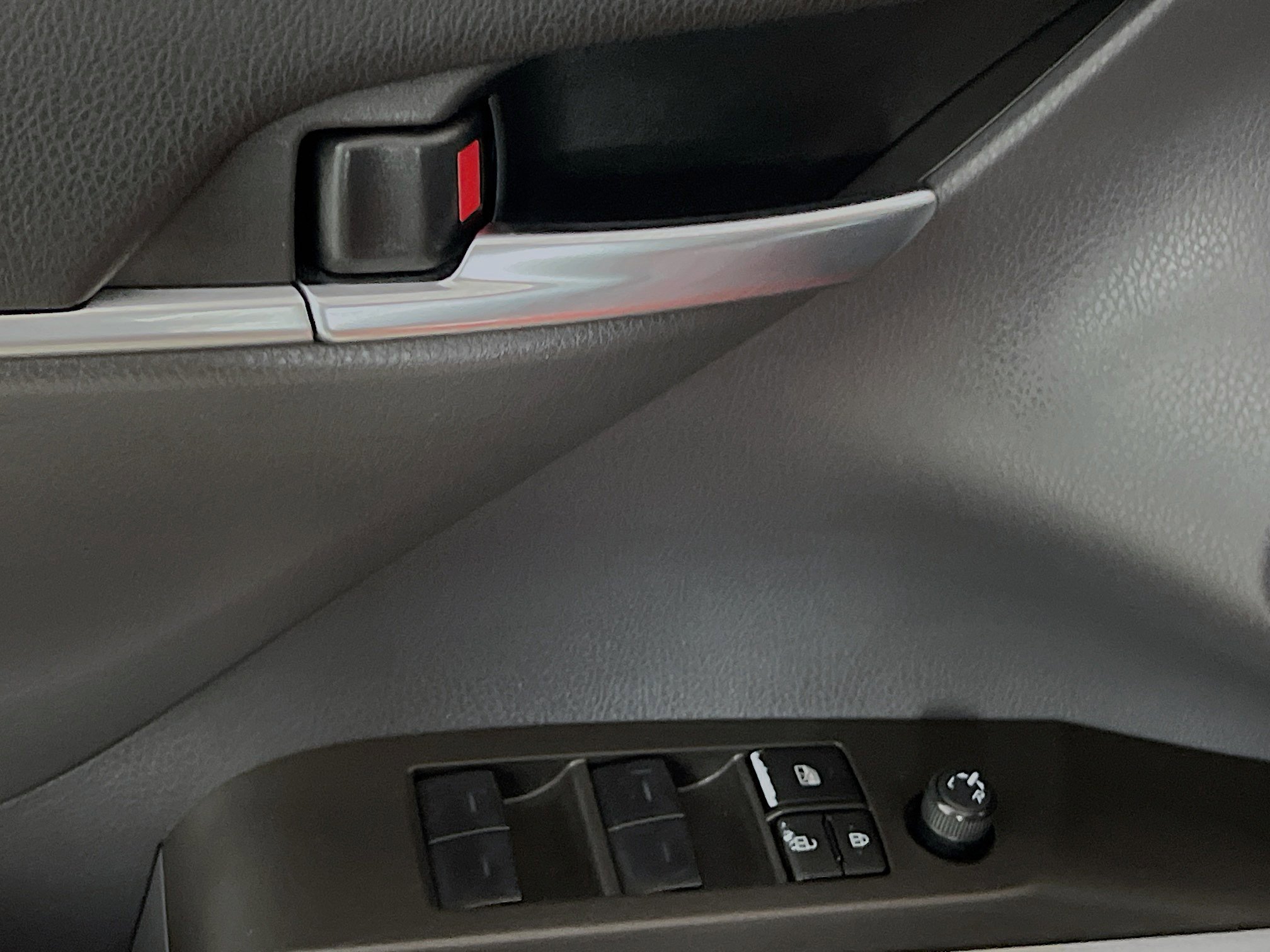 Used 2023 Toyota Camry LE image 17