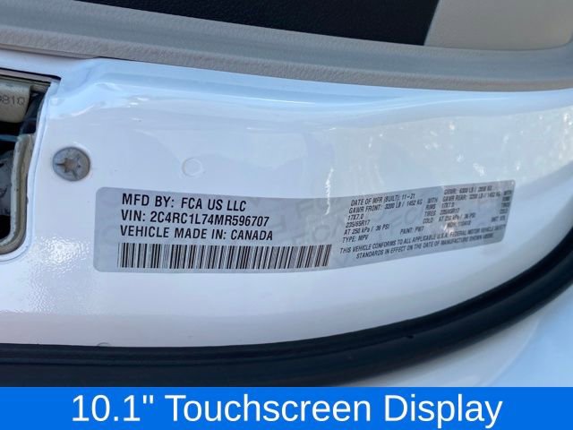 Used 2021 Chrysler Pacifica Touring-L image 27