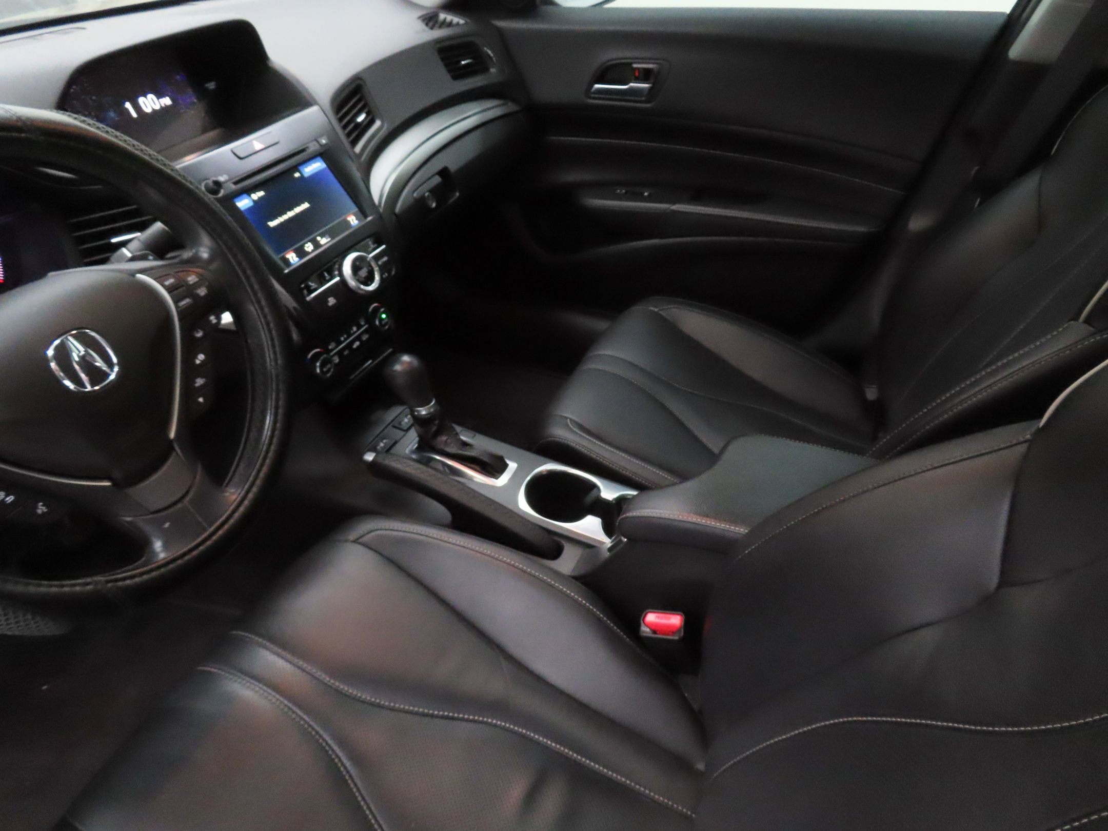 Used 2020 Acura ILX w/ Premium Package image 20