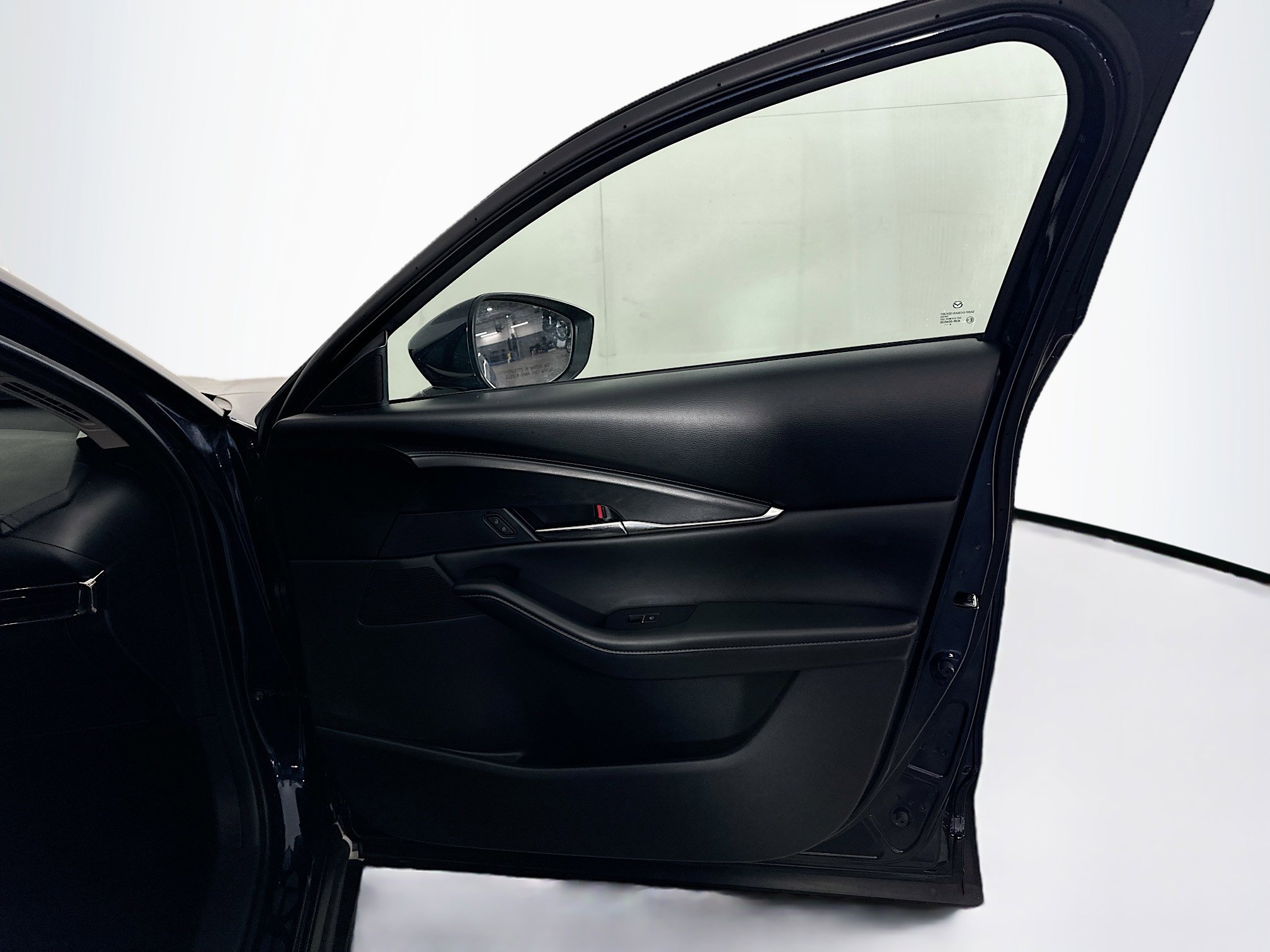 Used 2025 MAZDA CX-30 AWD 2.5 S w/ Preferred Package image 30