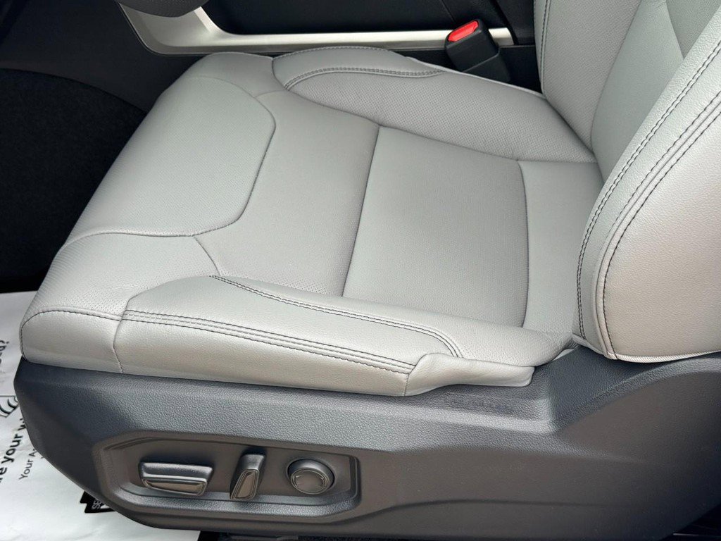 New 2026 Toyota Tundra SR5 image 11