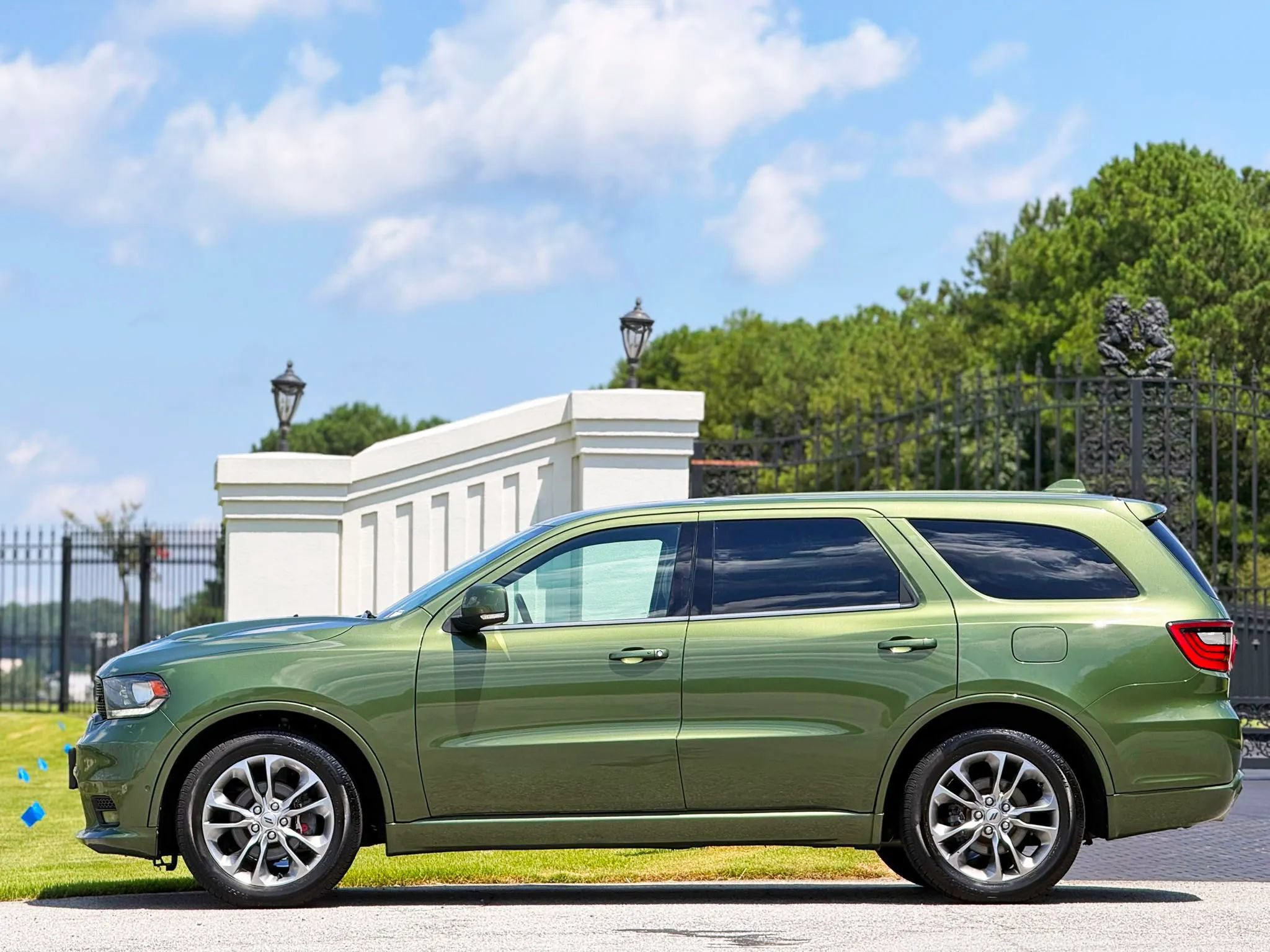 Used 2020 Dodge Durango R/T AWD/4WD image 7