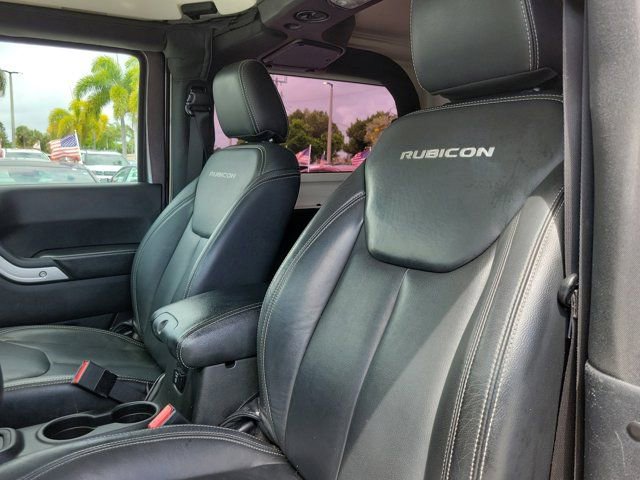 Used 2016 Jeep Wrangler Rubicon AWD/4WD image 12