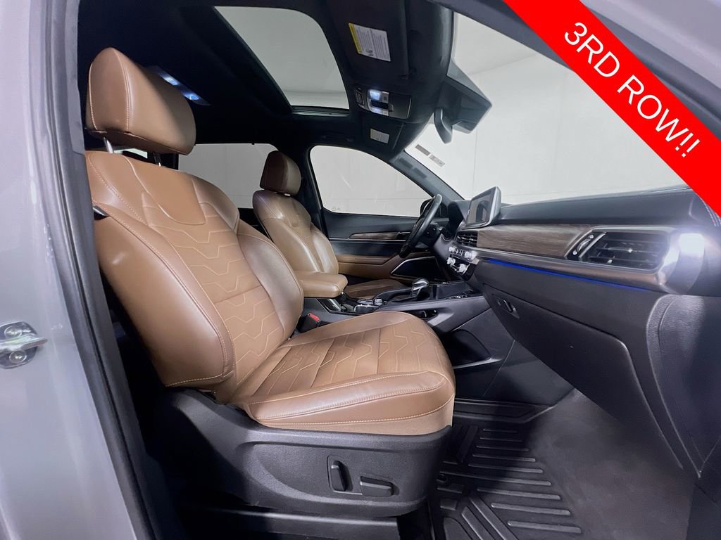 Used 2022 Kia Telluride SX w/ SX Prestige Package image 32