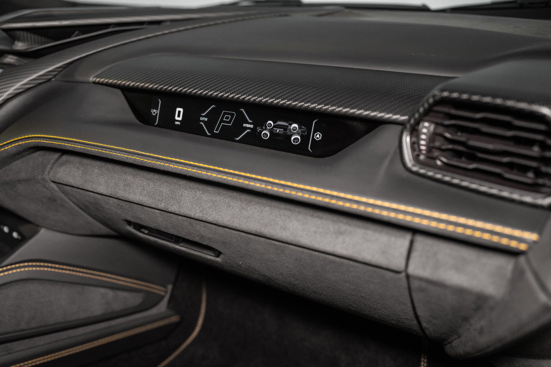 Used 2024 Lamborghini Revuelto image 28