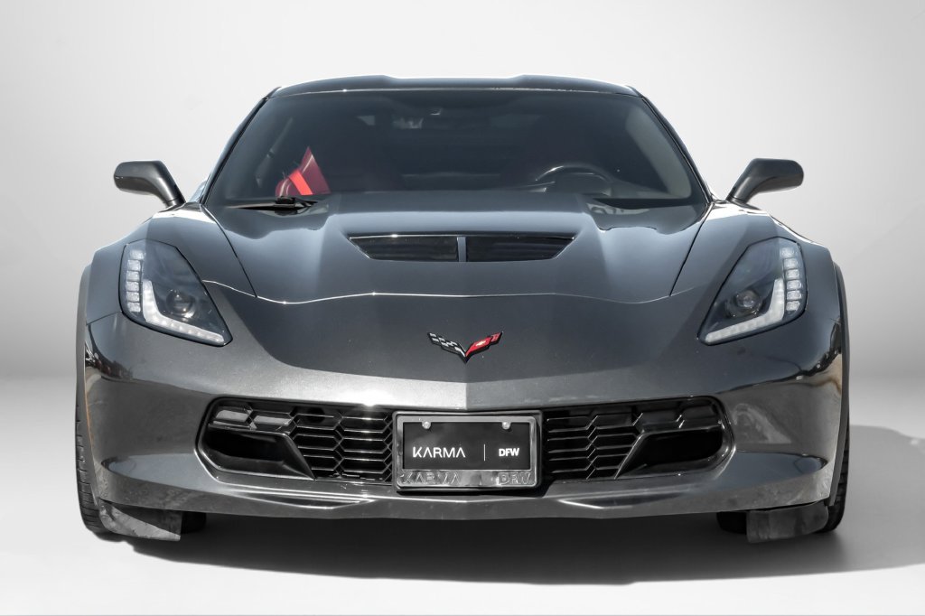 Used 2018 Chevrolet Corvette Z06 RWD image 3