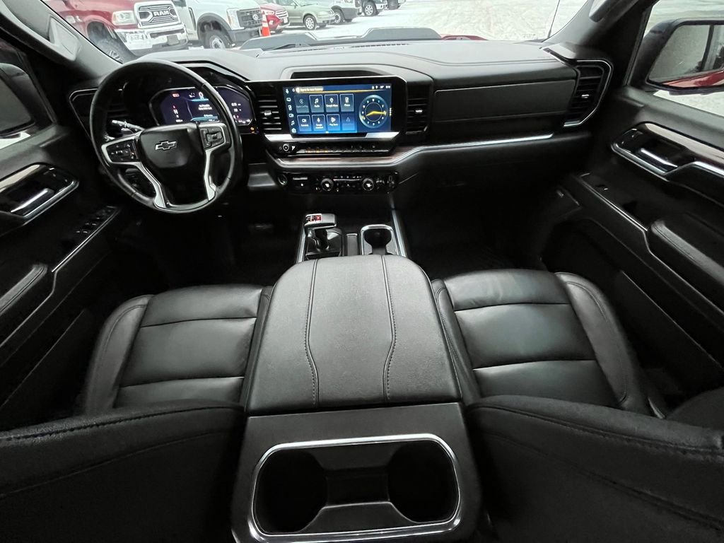 Used 2024 Chevrolet Silverado 1500 LT Trail Boss w/ LT Trail Boss Premium Package image 22