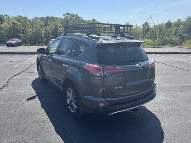 Used 2018 Toyota RAV4 Limited image 5