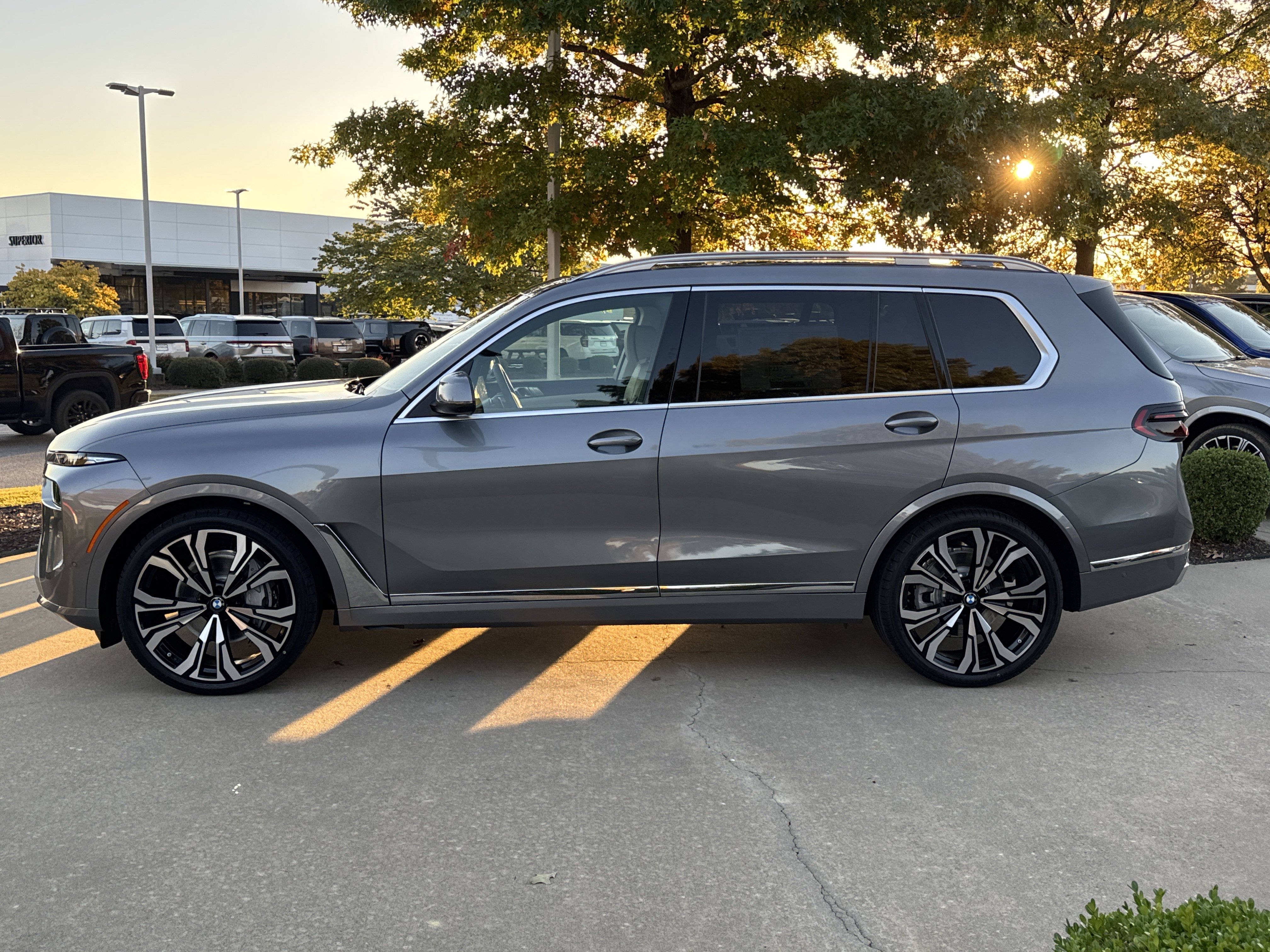 New 2026 BMW X7 xDrive40i w/ Executive Package image 2