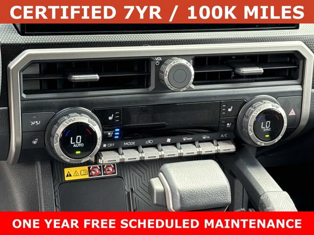 Used 2025 Toyota 4Runner Limited AWD/4WD image 22