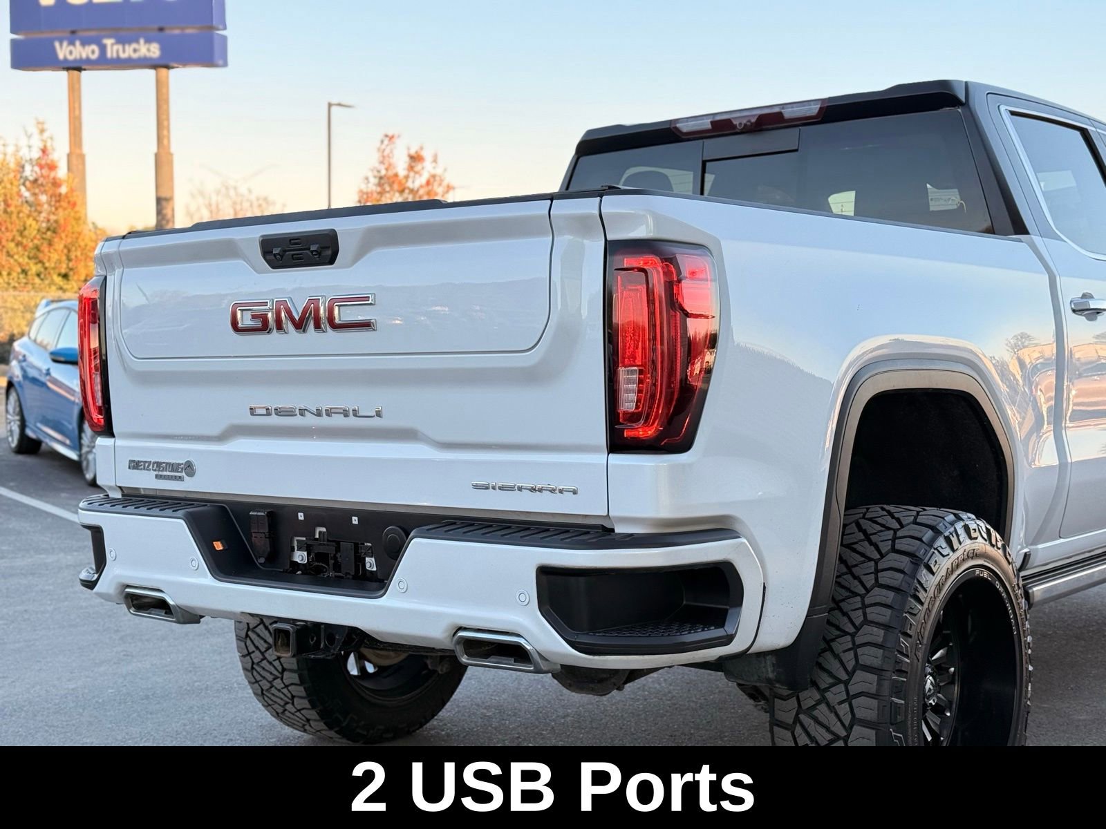 Used 2023 GMC Sierra 1500 Denali image 12