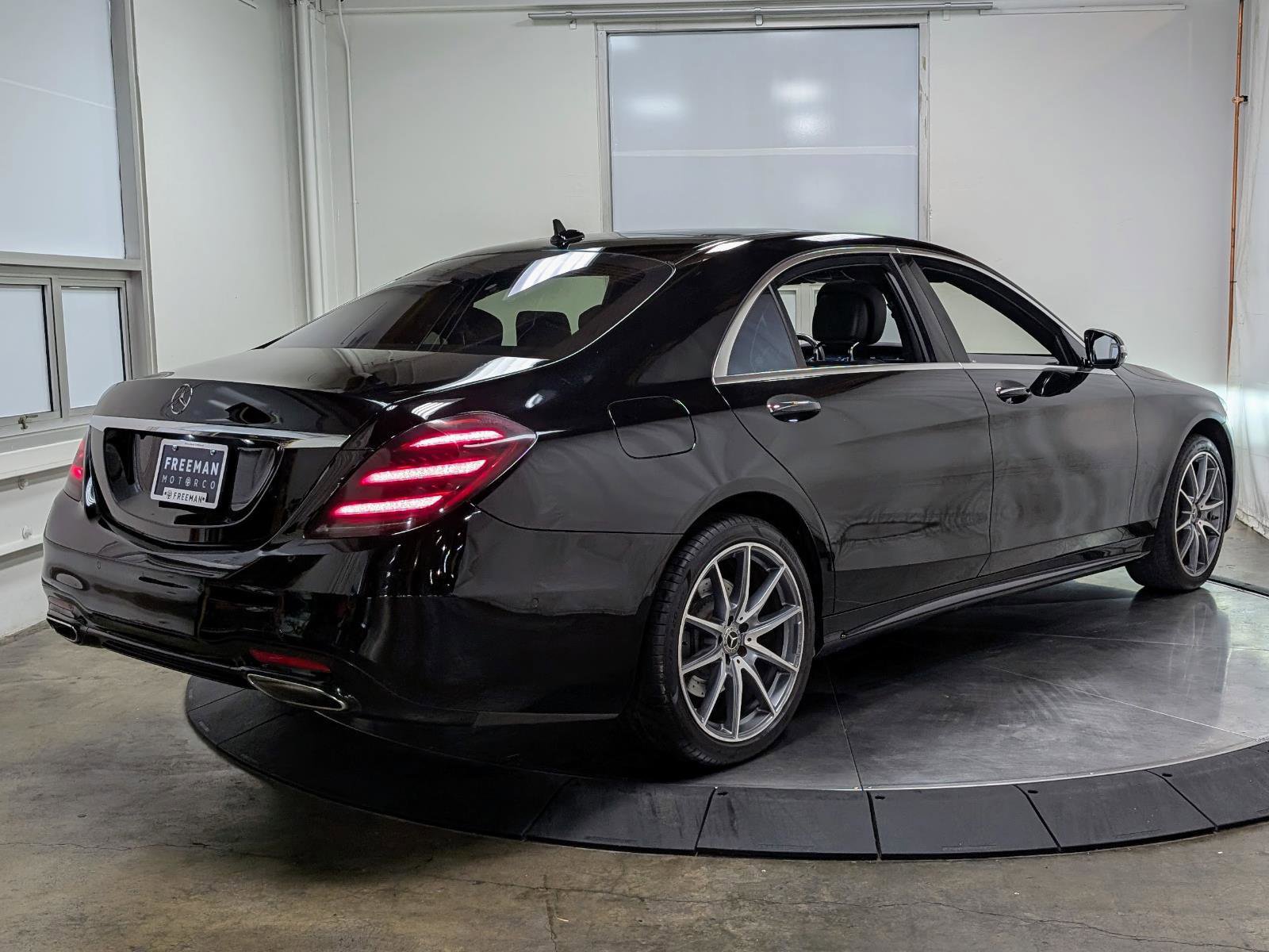 Used 2018 Mercedes-Benz S 450 Sedan image 9