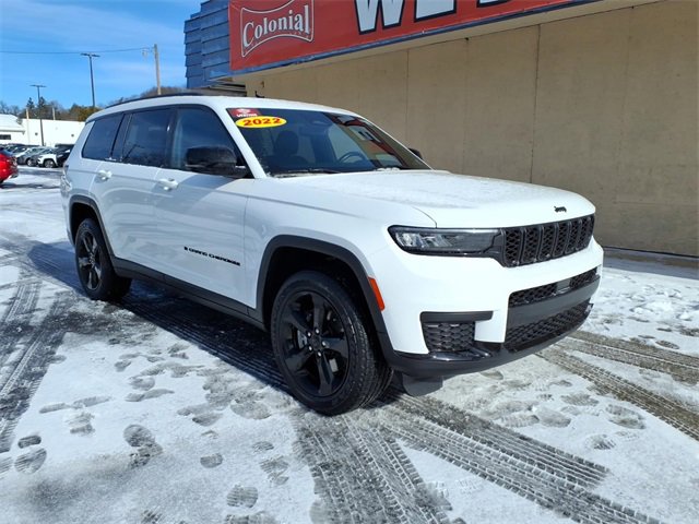 Used 2022 Jeep Grand Cherokee L Laredo image 2