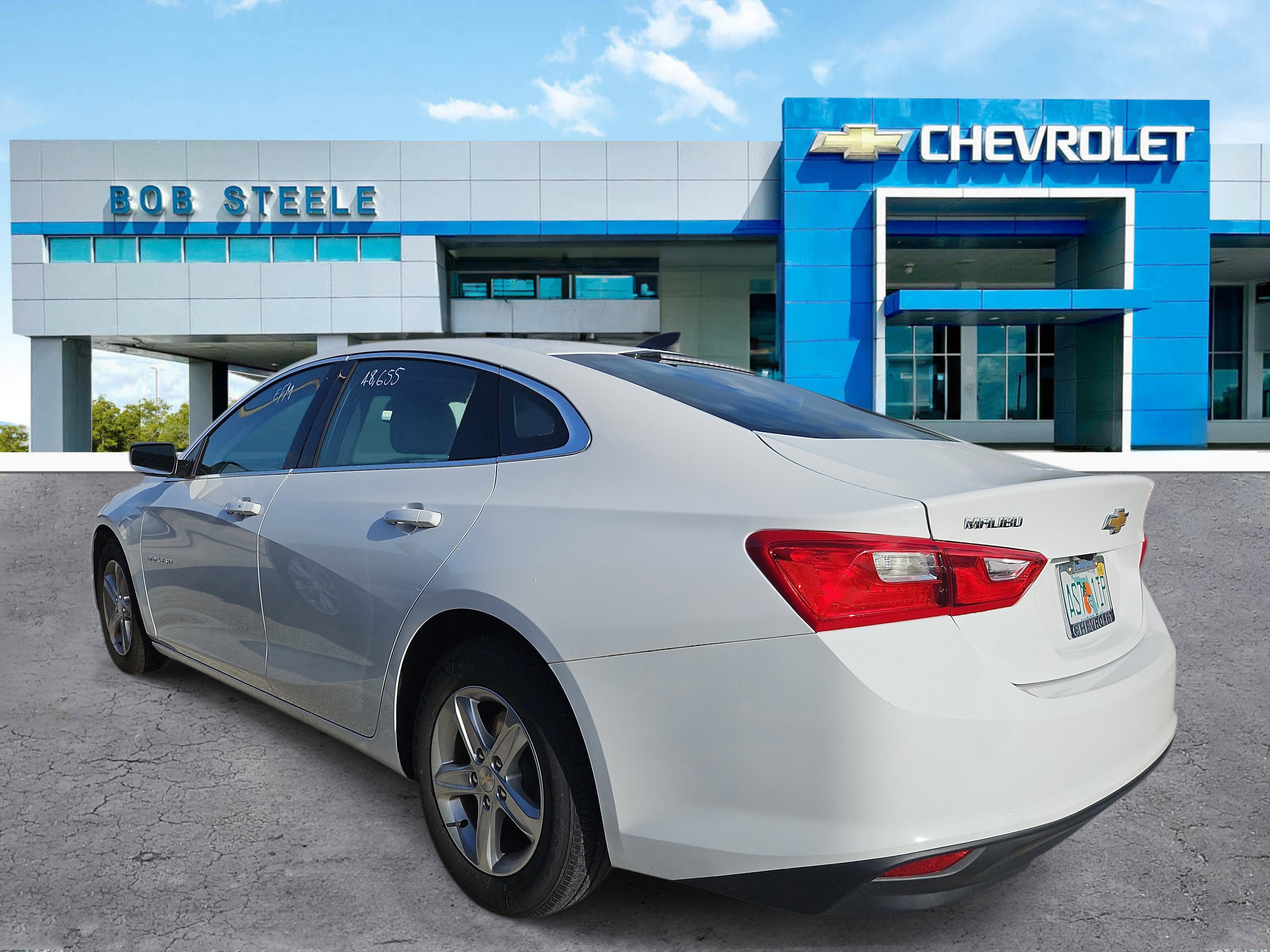 Used 2023 Chevrolet Malibu LS FWD image 3