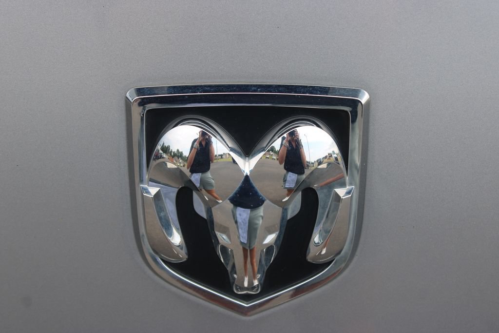 Used 2022 RAM 1500 Tradesman w/ Chrome Plus Package RWD image 16