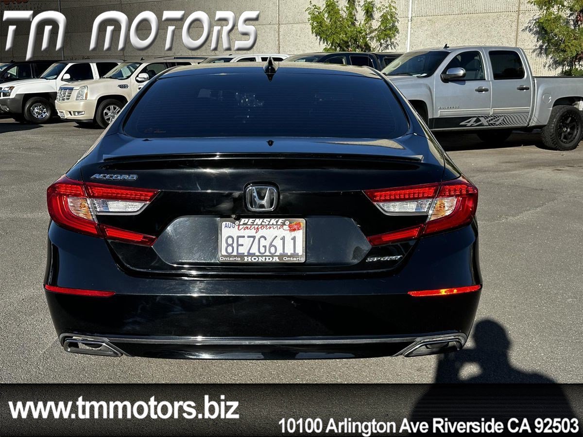 Used 2018 Honda Accord Sport image 5