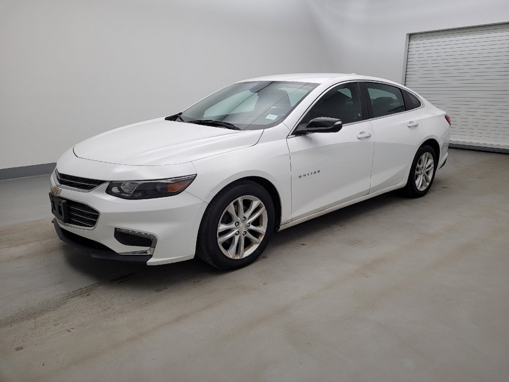 Used 2016 Chevrolet Malibu LT image 2