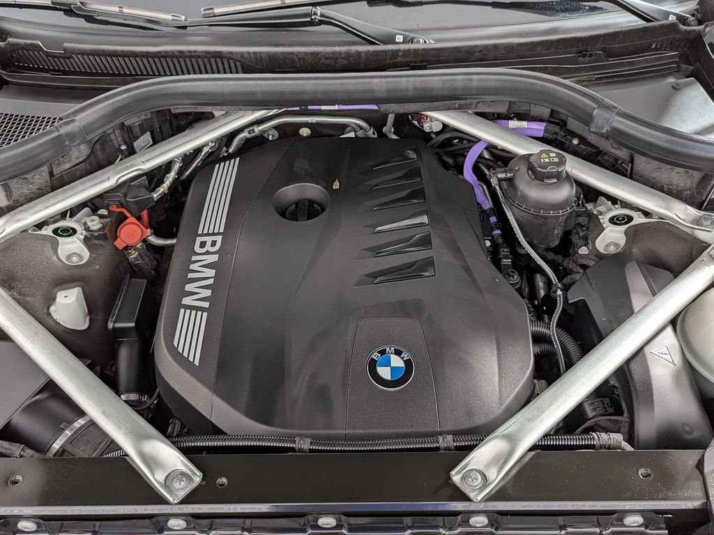Certified 2023 BMW X7 xDrive40i w/ M Sport Package image 57