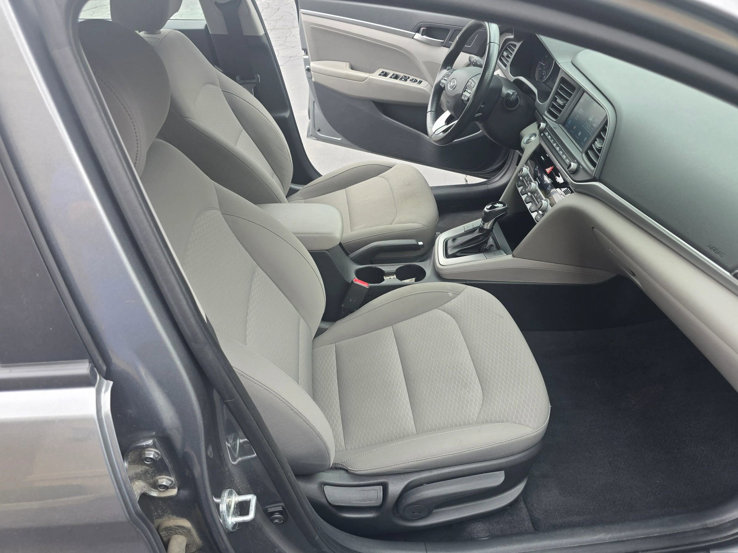Used 2019 Hyundai Elantra Value Edition image 20