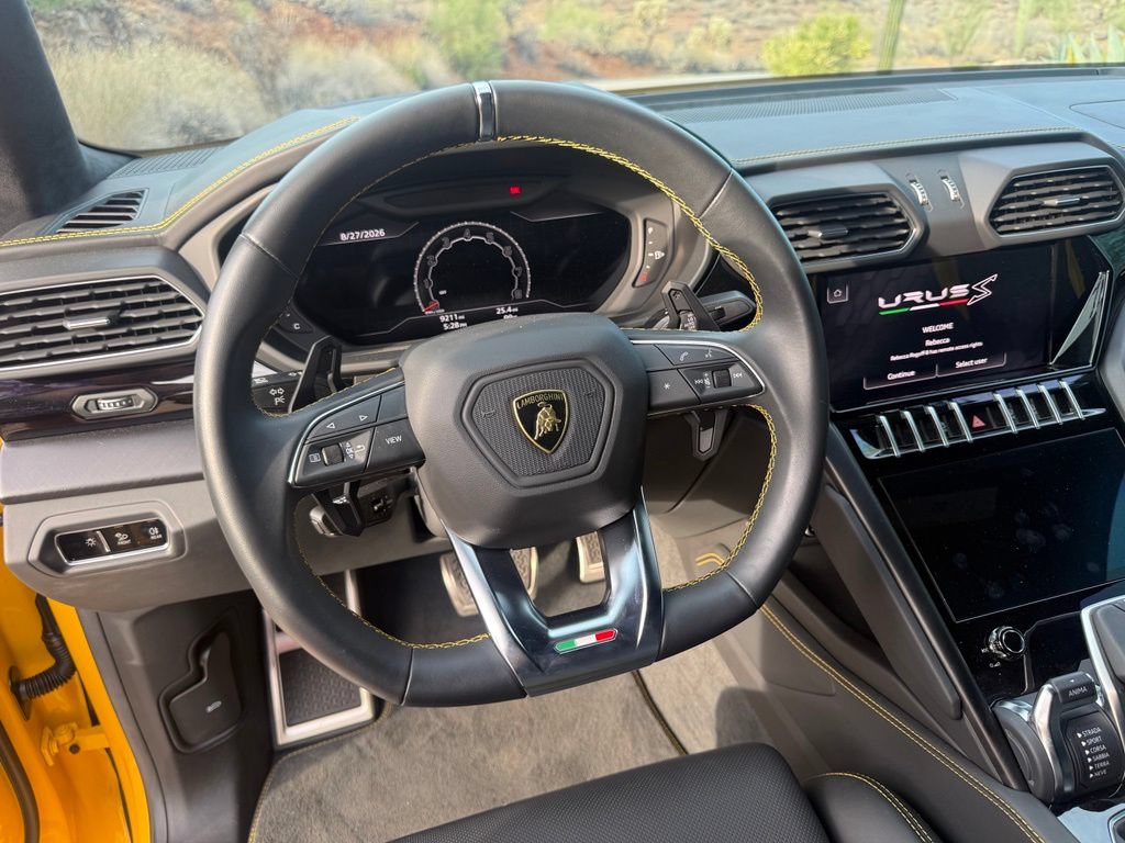 Used 2023 Lamborghini Urus S AWD/4WD image 18