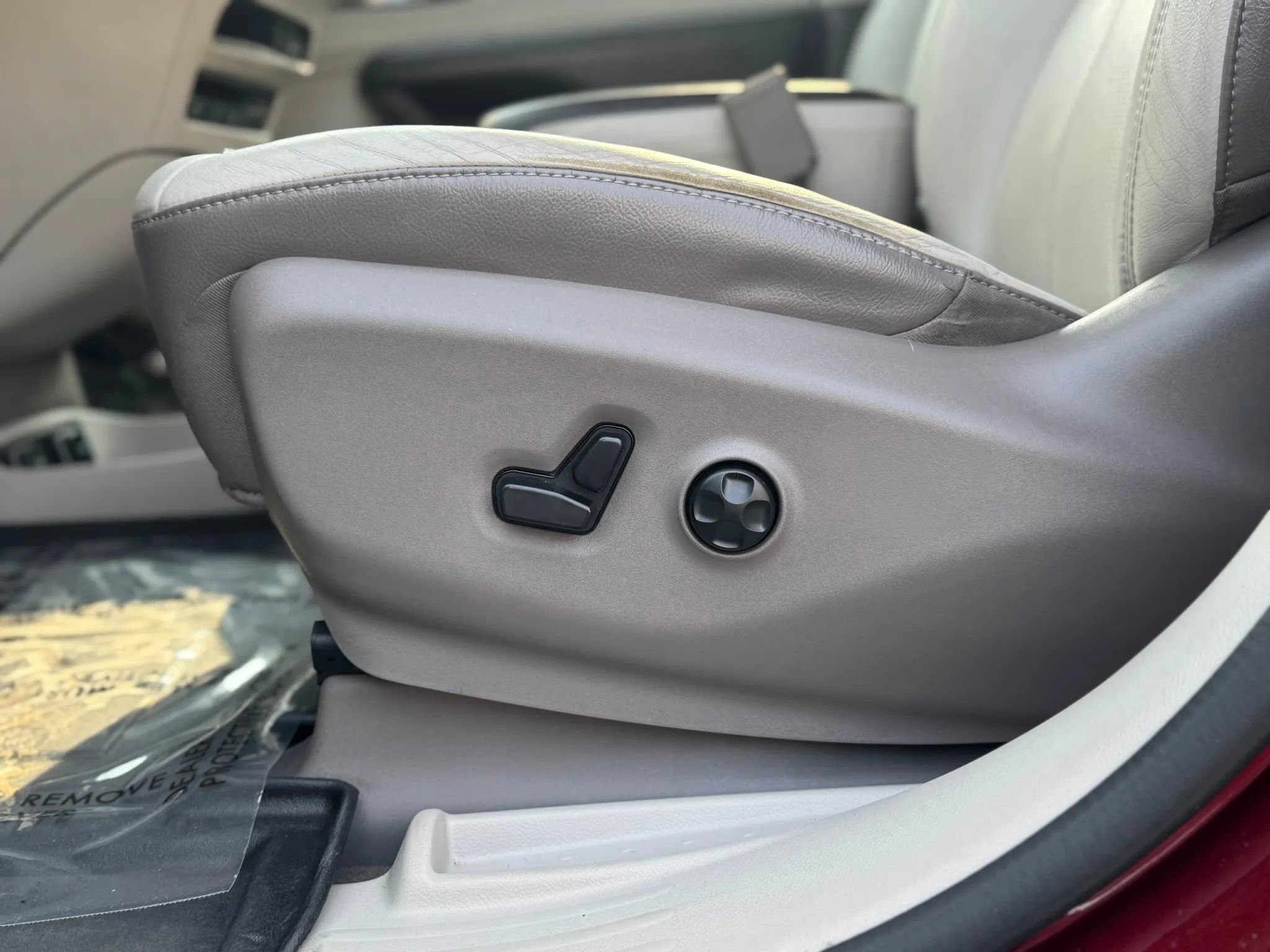 Used 2017 Chrysler Pacifica Touring-L Plus image 24