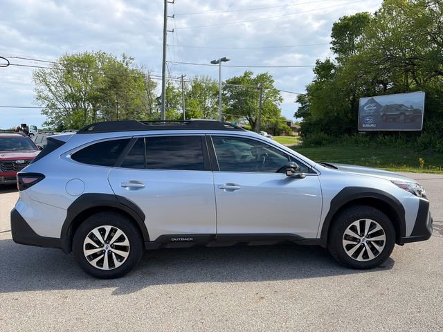 Certified 2024 Subaru Outback Premium AWD/4WD image 8