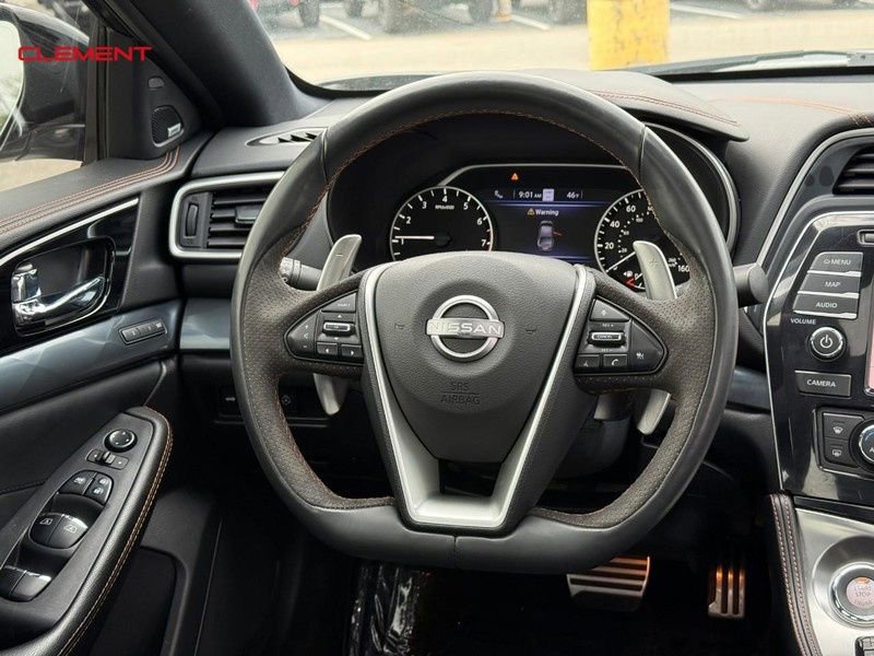 Used 2023 Nissan Maxima SR w/ Sport Mat Group image 16