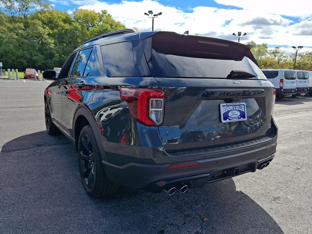 Certified 2024 Ford Explorer ST w/ Equipment Group 401A AWD/4WD image 4