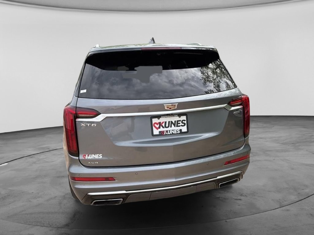 Used 2022 Cadillac XT6 Premium Luxury AWD/4WD image 8