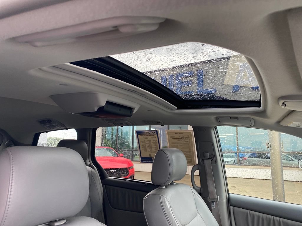 Used 2005 Toyota Sienna XLE Limited FWD image 21