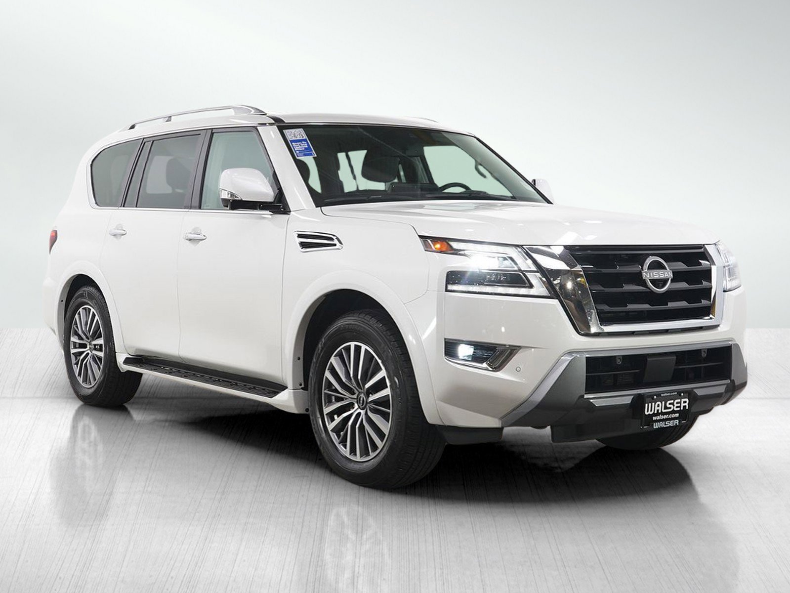 Used 2024 Nissan Armada SL image 7