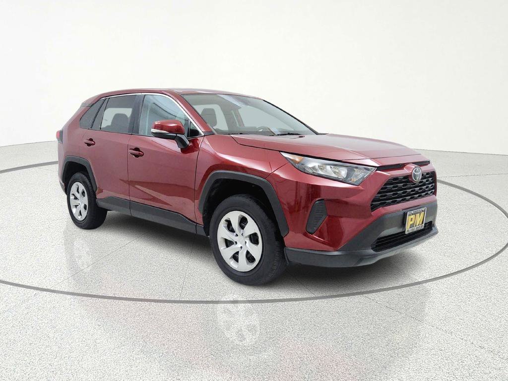Used 2022 Toyota RAV4 LE AWD/4WD image 1