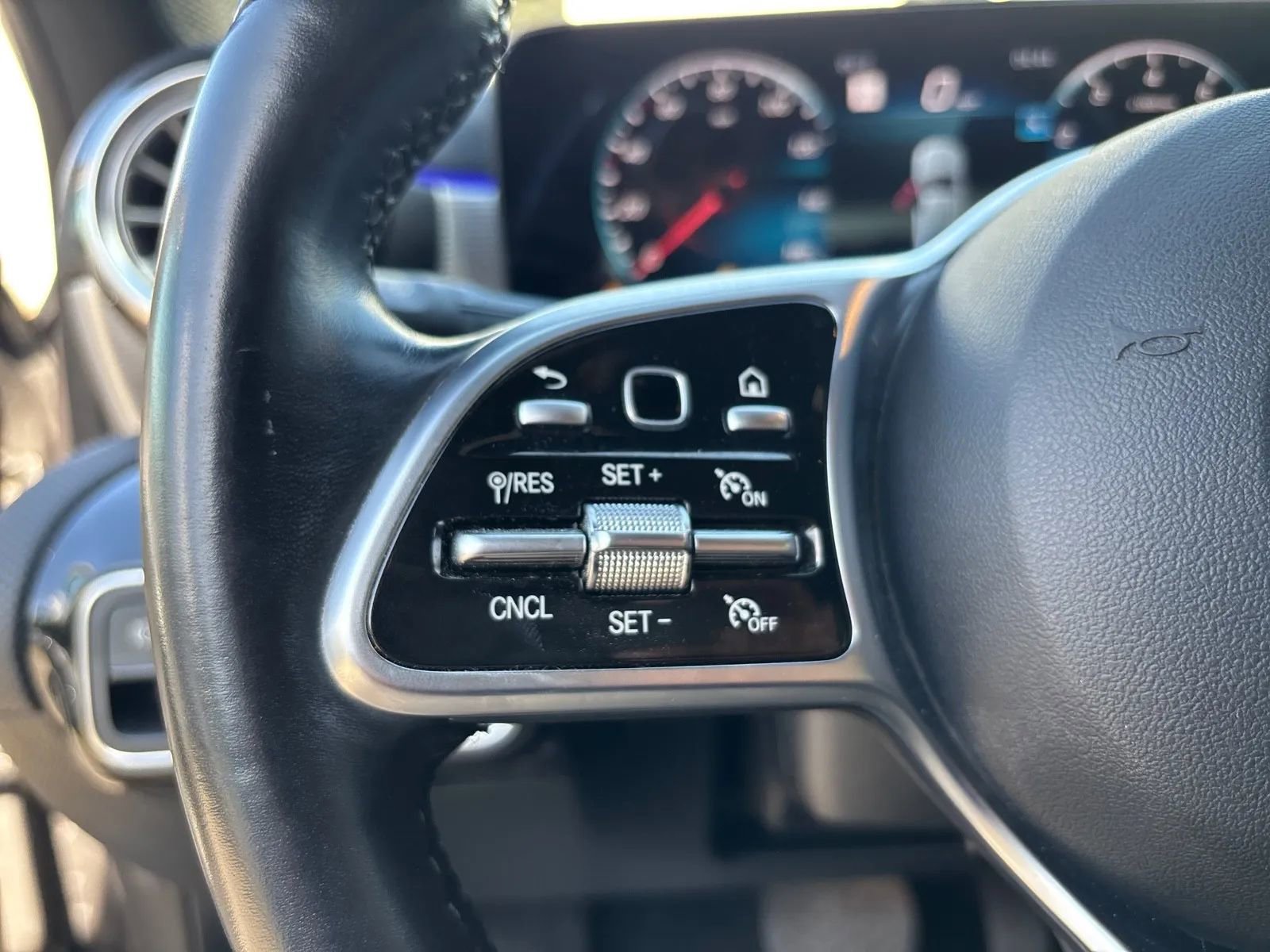 Used 2021 Mercedes-Benz A 220 4MATIC w/ Premium Package image 18