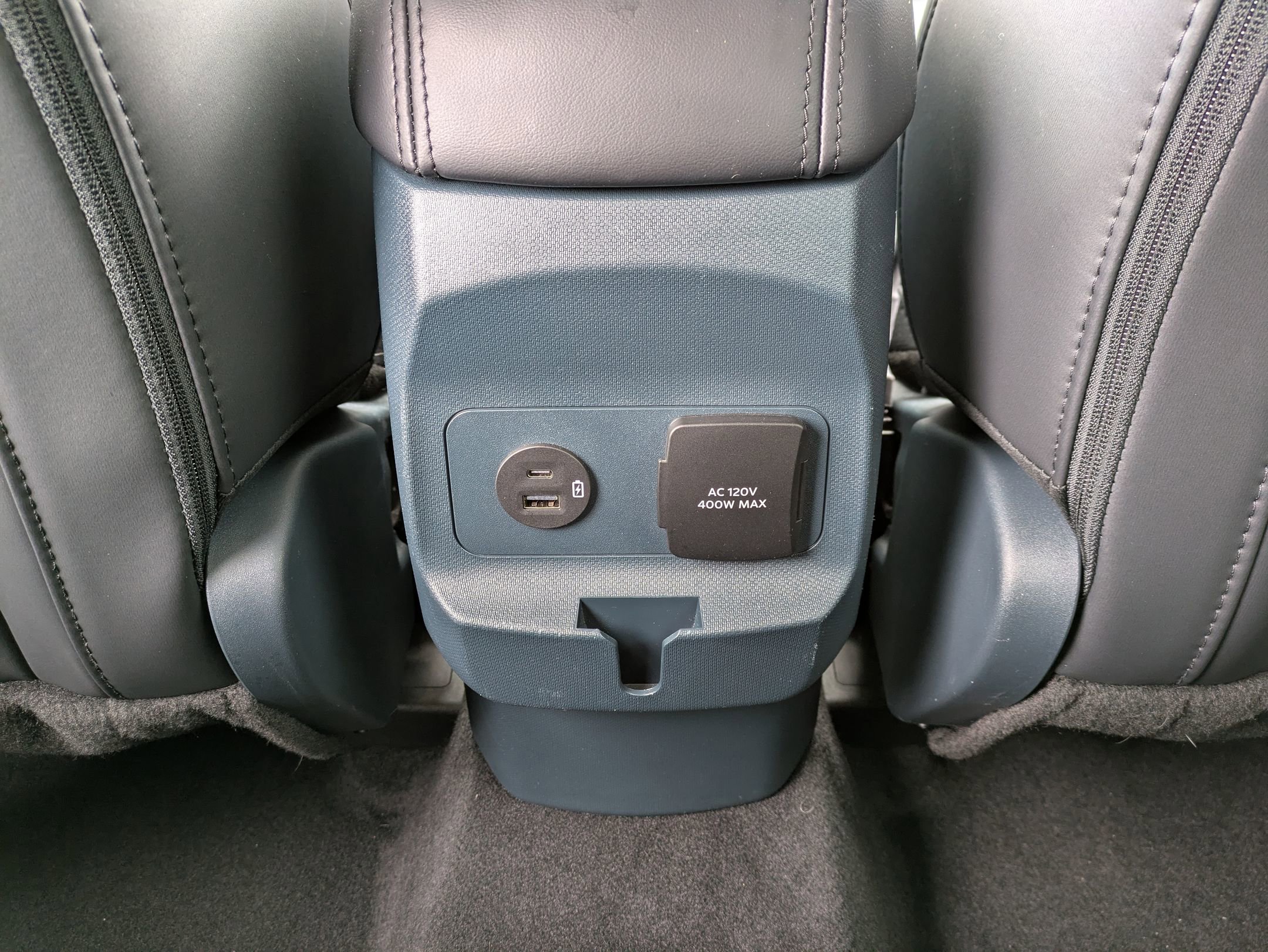 Certified 2024 Ford Maverick Lariat w/ Black Appearance Package AWD/4WD image 16