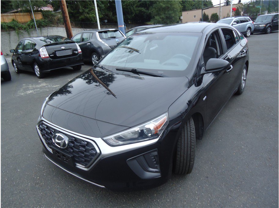 Used 2020 Hyundai Ioniq Blue FWD image 1