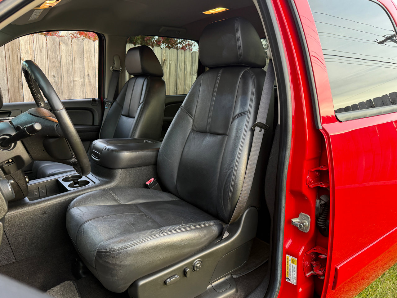 Used 2008 Chevrolet Silverado 1500 LTZ w/ EZ-Lift Tailgate Package image 14