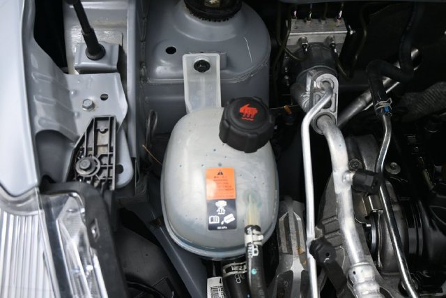 Used 2023 Nissan Kicks SV FWD image 48