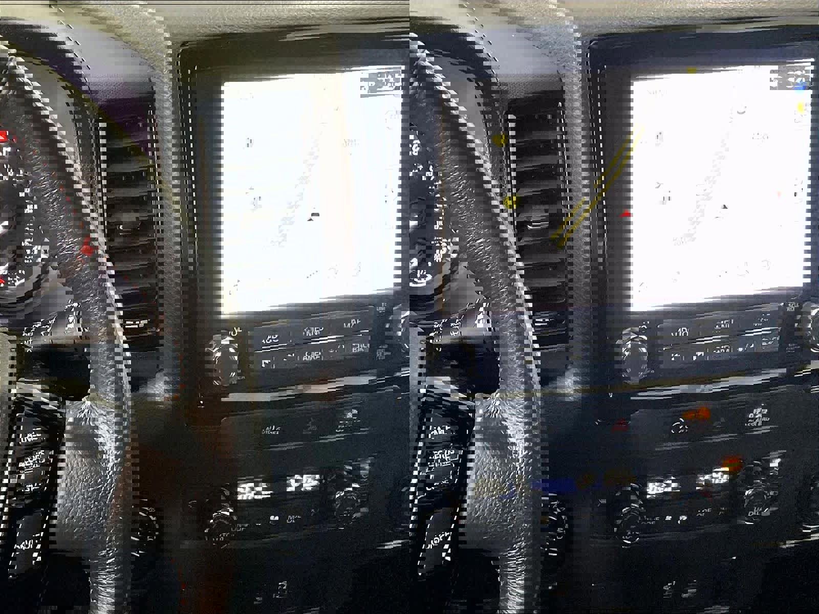 Used 2023 Nissan Frontier PRO-4X w/ Tow Package image 18