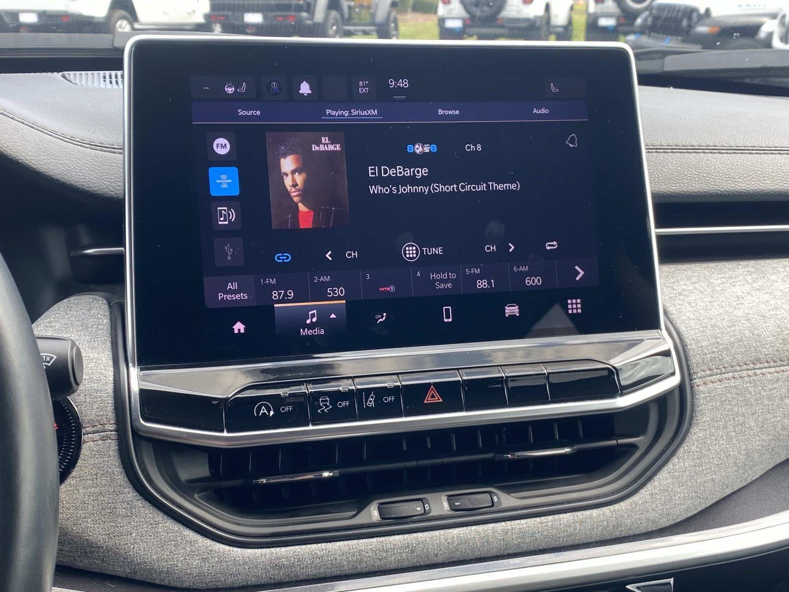 Used 2022 Jeep Compass Latitude image 28