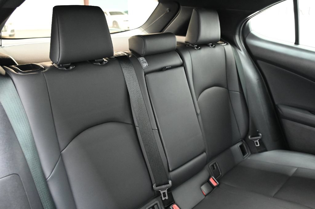 Used 2021 Lexus UX 200 w/ Accessory Package (Z2) FWD image 37