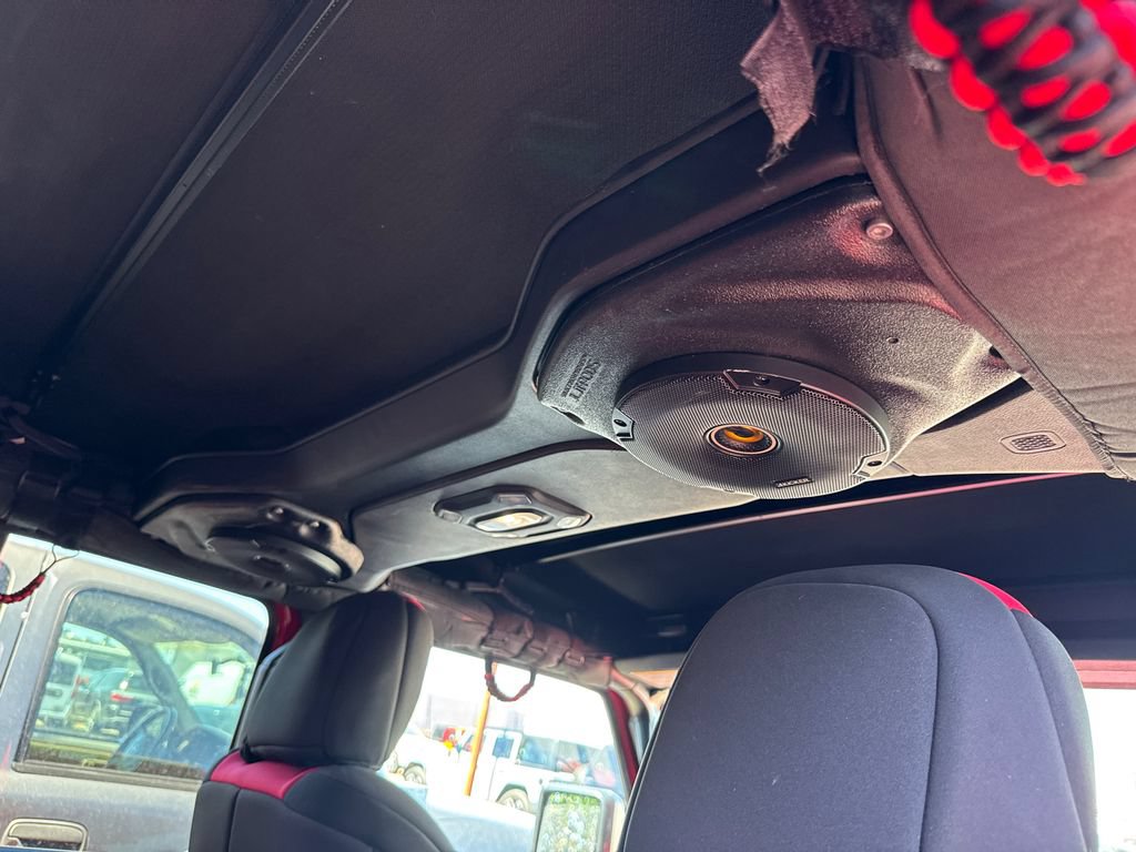 Used 2018 Jeep Wrangler Unlimited Sport S AWD/4WD image 23