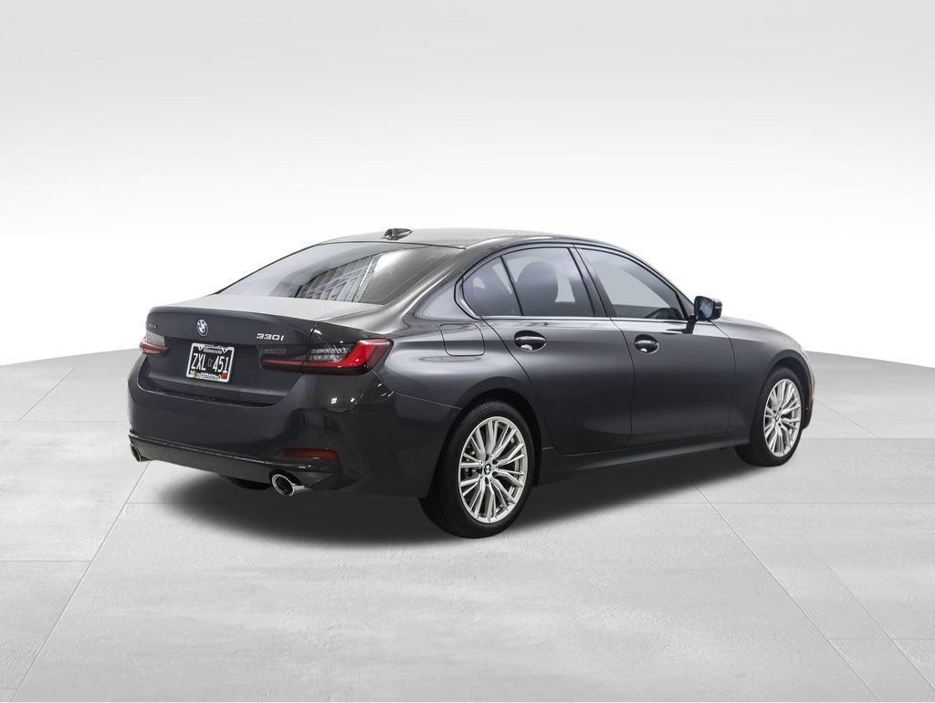 Certified 2023 BMW 330i xDrive Sedan w/ Premium Package image 5