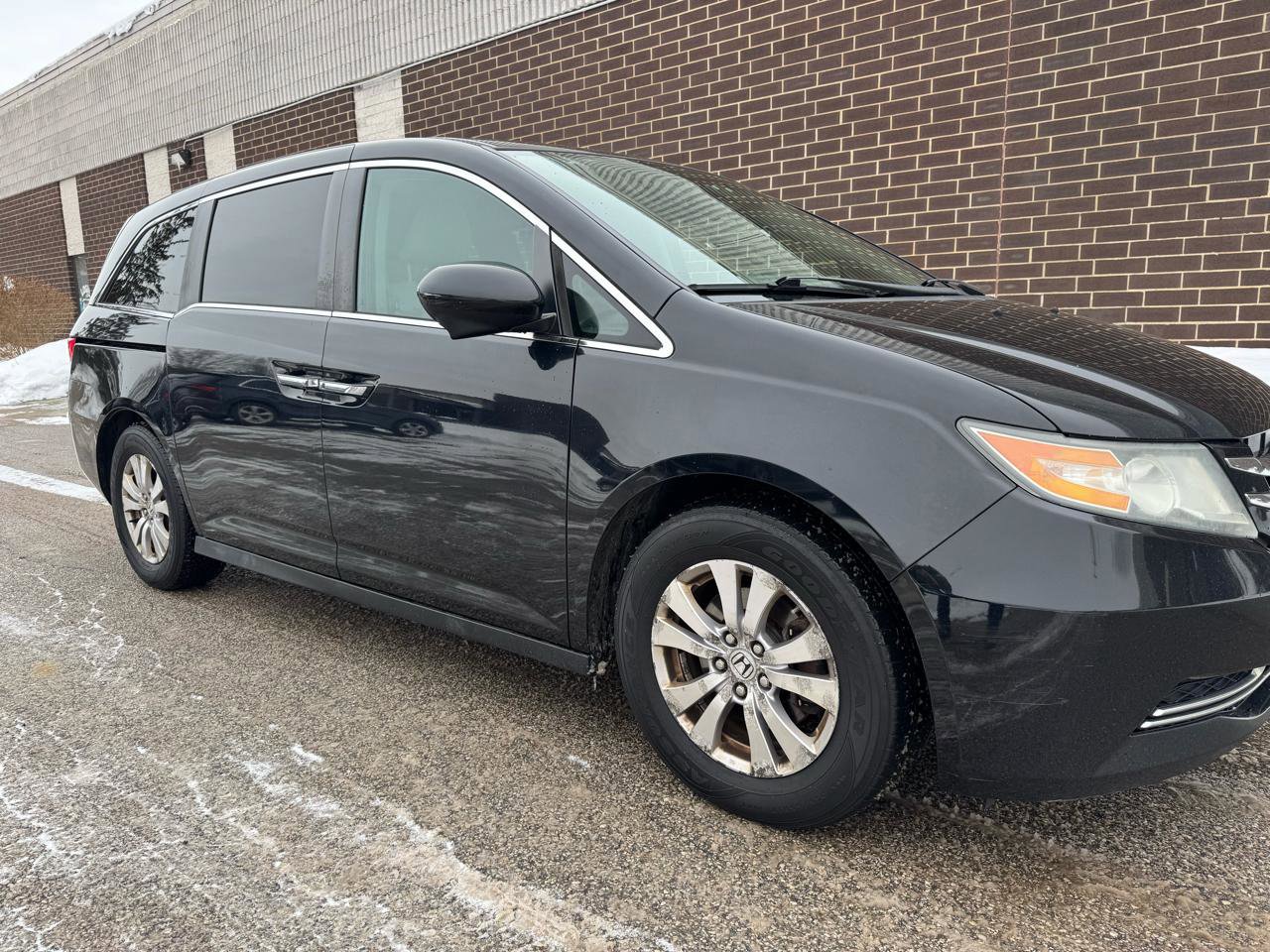 Used 2015 Honda Odyssey EX image 30
